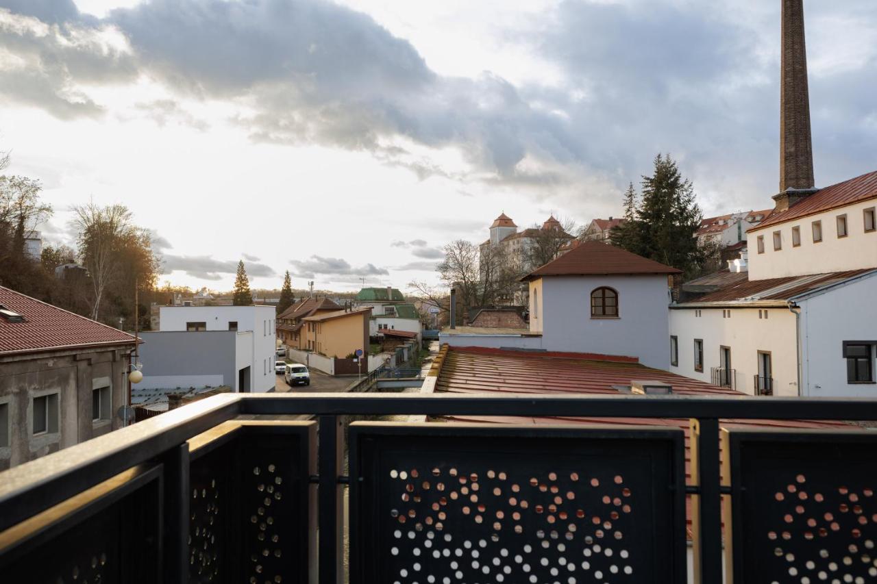 Aparthotel Na Klenici Mladá Boleslav Exteriör bild