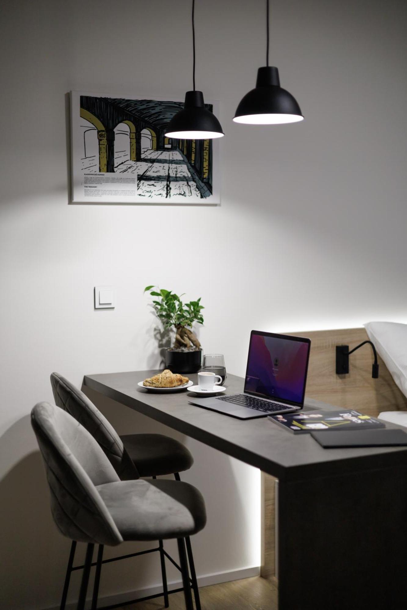 Aparthotel Na Klenici Mladá Boleslav Exteriör bild